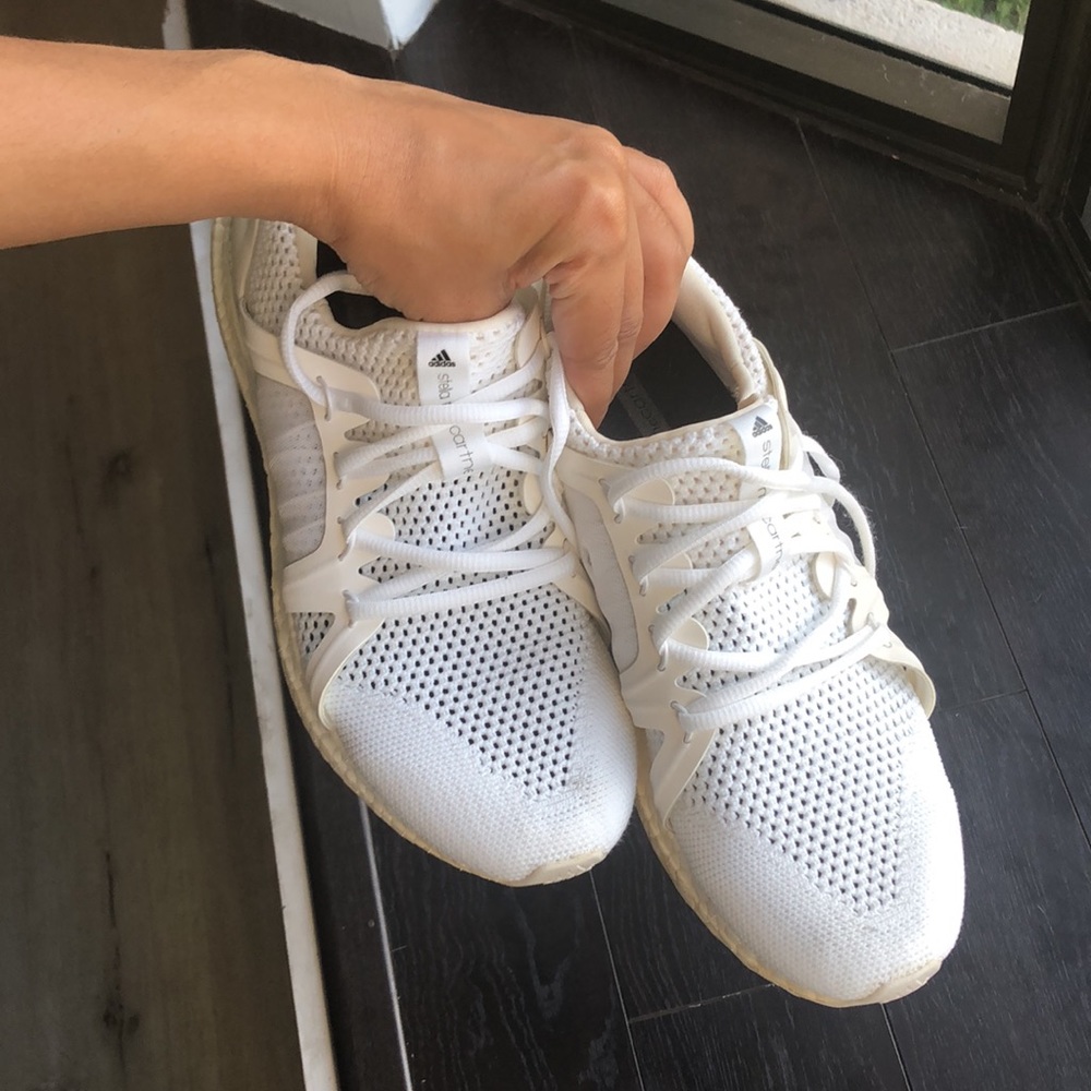 Adidas by Stella McCartney size 8.5 Ultra Boost White Sneakers